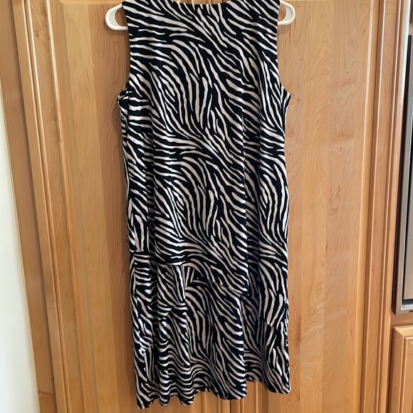 SUSAN GRAVER SLEEVELESS ZEBRA PATTERN DRESS. Size S - Picture 3 of 7